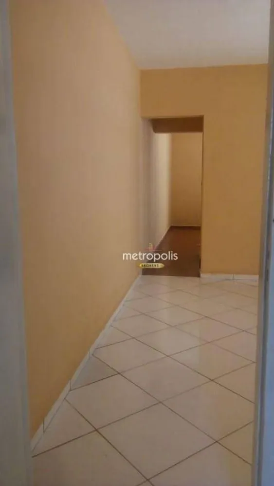 Casa, 1 quarto, 650 m² - Foto 3