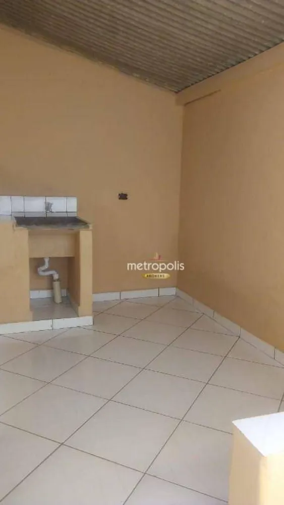 Casa, 1 quarto, 650 m² - Foto 6