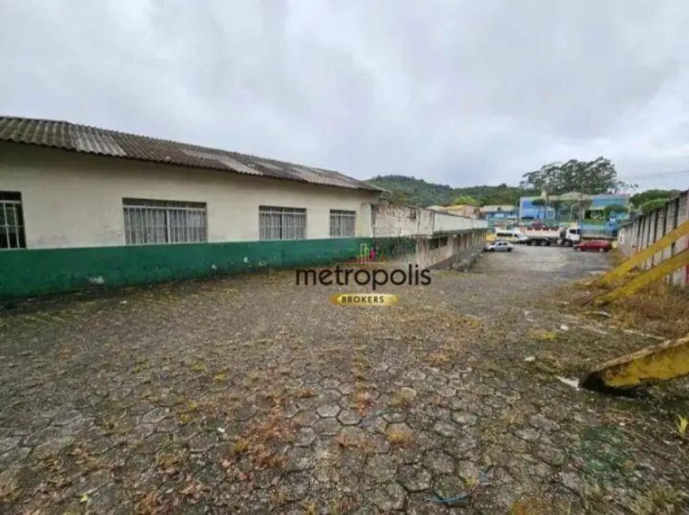 Depósito-Galpão, 2400 m² - Foto 1