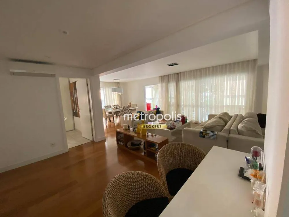 Apartamento, 3 quartos, 240 m² - Foto 2