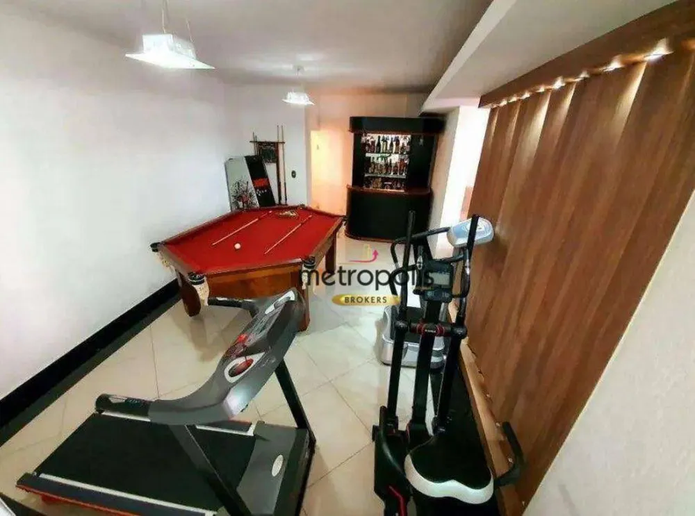 Sobrado, 3 quartos, 266 m² - Foto 2