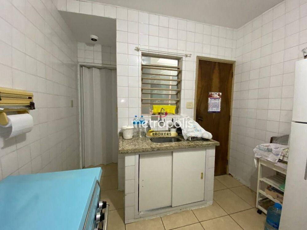 Casa à venda com 3 quartos, 1m² - Foto 4