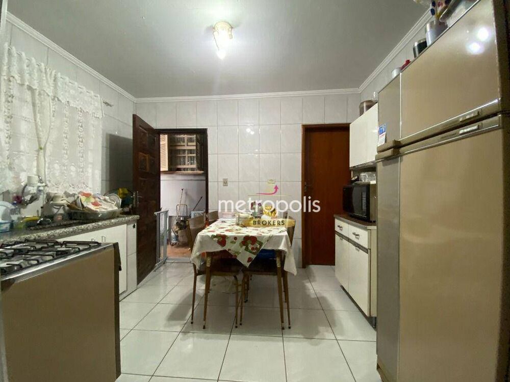Casa à venda com 3 quartos, 1m² - Foto 6