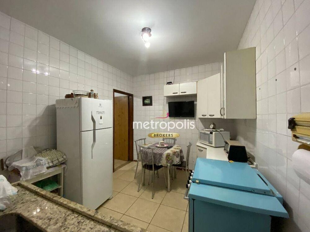 Casa à venda com 3 quartos, 1m² - Foto 3