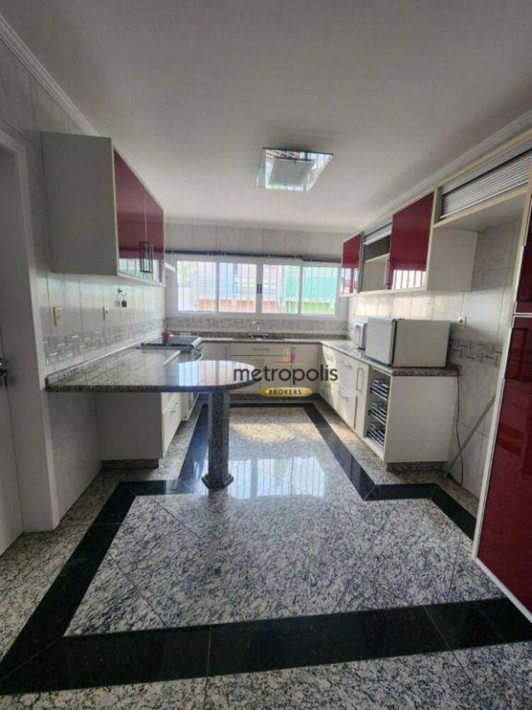 Sobrado à venda e aluguel com 4 quartos, 268m² - Foto 5