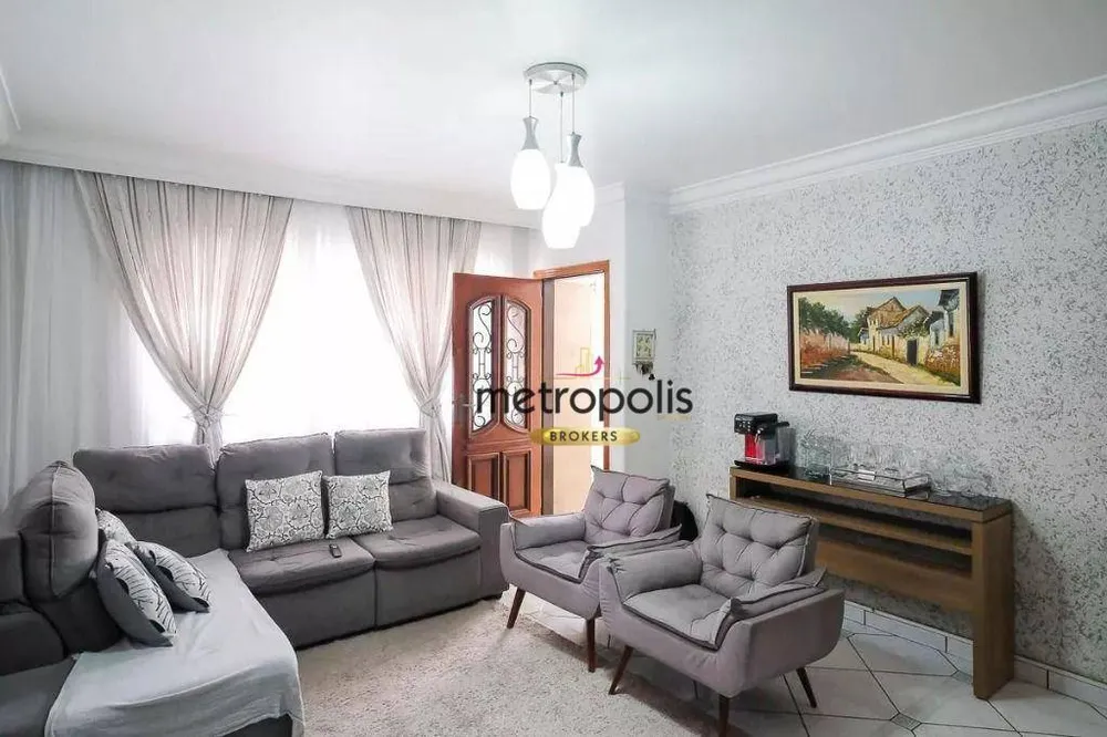 Sobrado, 4 quartos, 210 m² - Foto 1