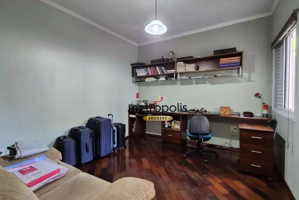 Sobrado, 4 quartos, 227 m² - Foto 1