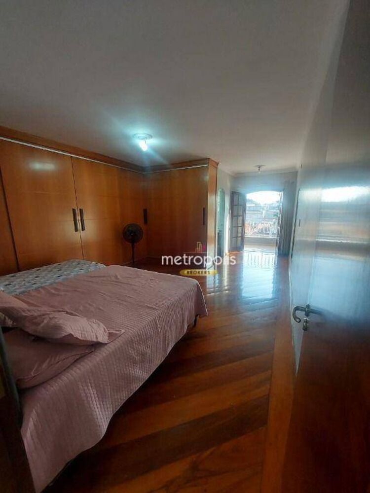 Sobrado, 3 quartos, 347 m² - Foto 2