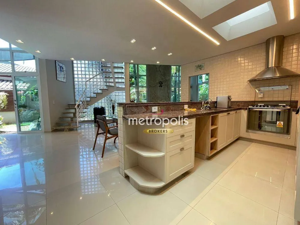 Sobrado, 4 quartos, 521 m² - Foto 4