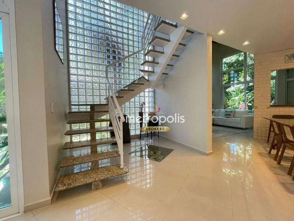 Sobrado, 4 quartos, 521 m² - Foto 2