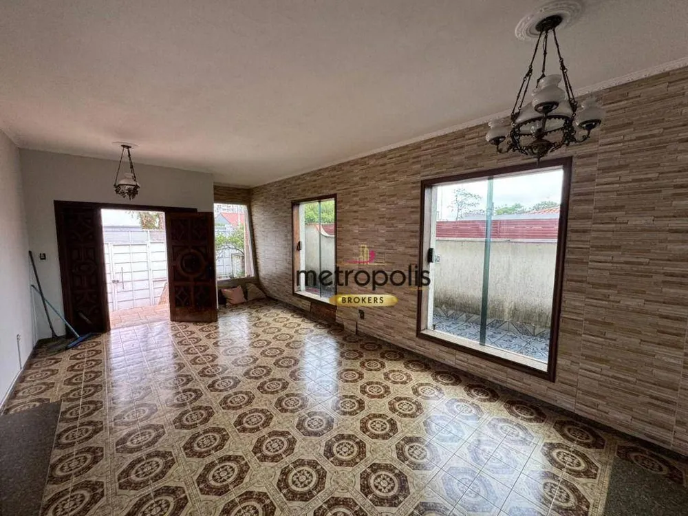Sobrado, 4 quartos, 270 m² - Foto 1