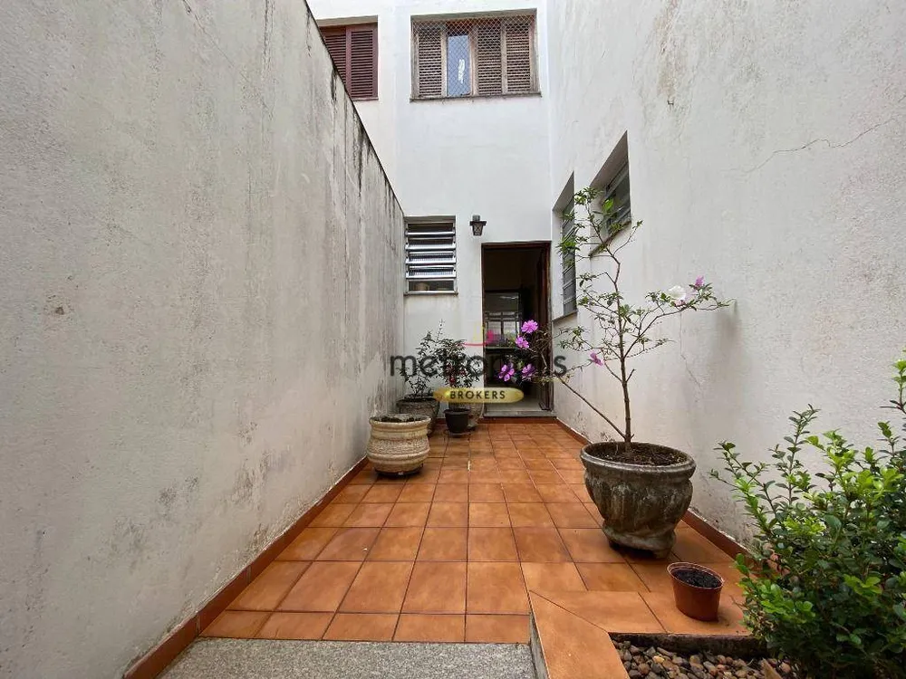 Sobrado, 3 quartos, 209 m² - Foto 4