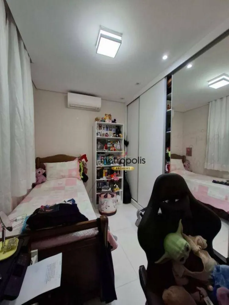 Casa, 3 quartos, 246 m² - Foto 2