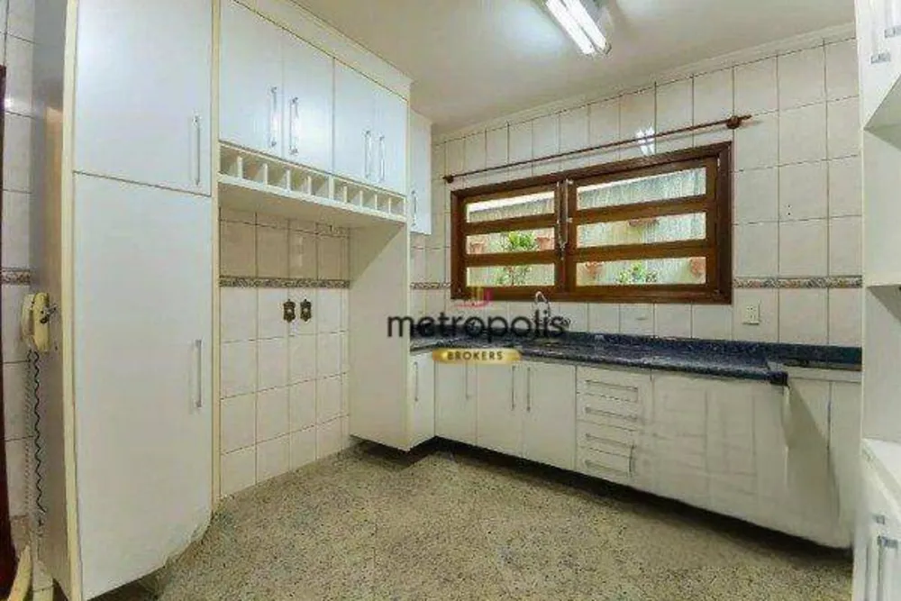 Sobrado, 4 quartos, 210 m² - Foto 2