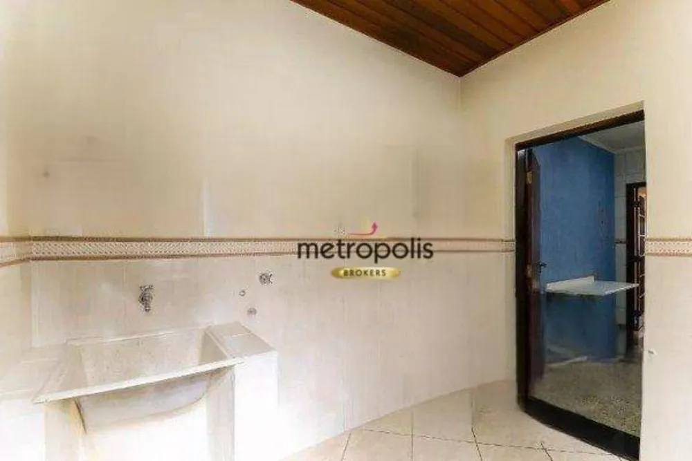 Sobrado, 4 quartos, 210 m² - Foto 1