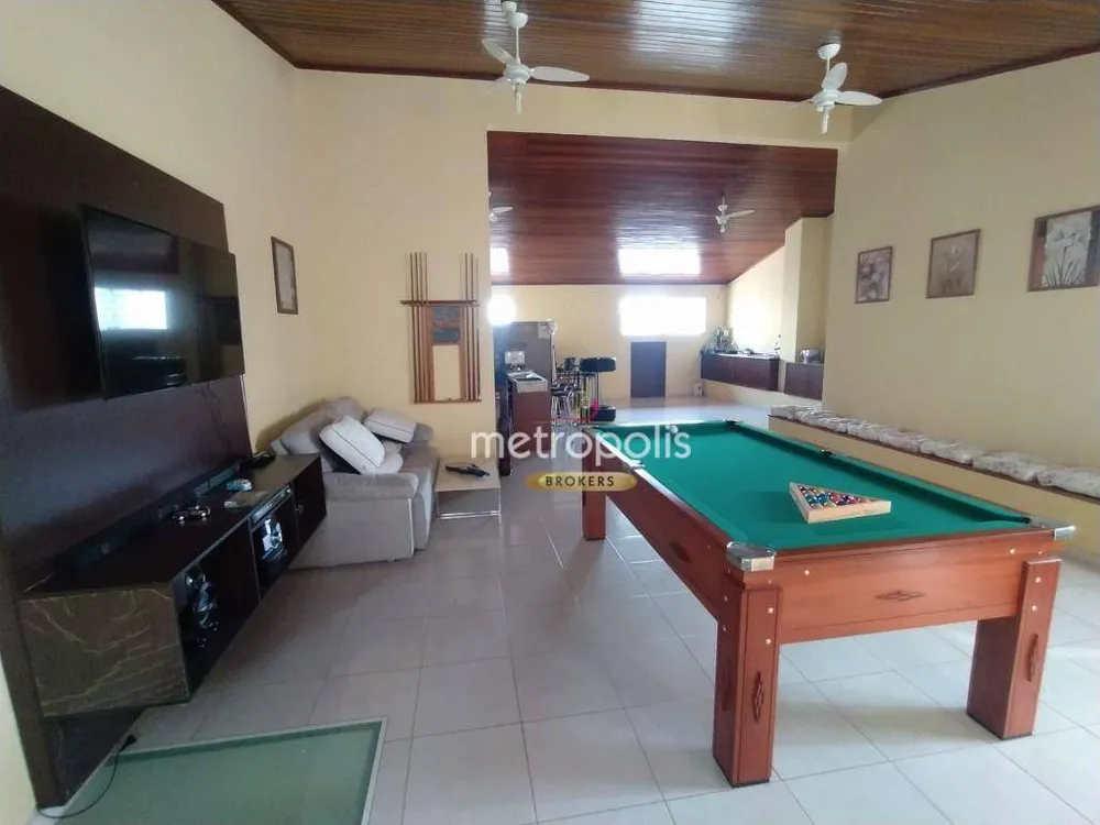 Sobrado, 4 quartos, 602 m² - Foto 2