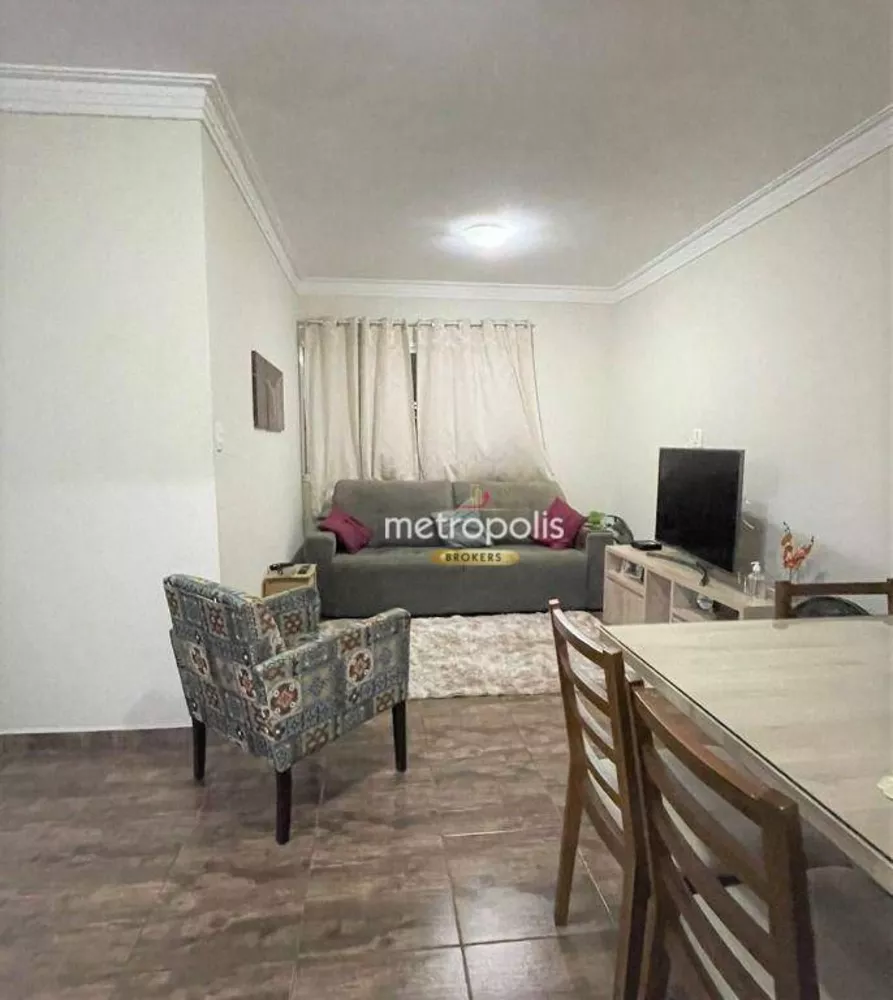 Apartamento à venda com 2 quartos, 70m² - Foto 4