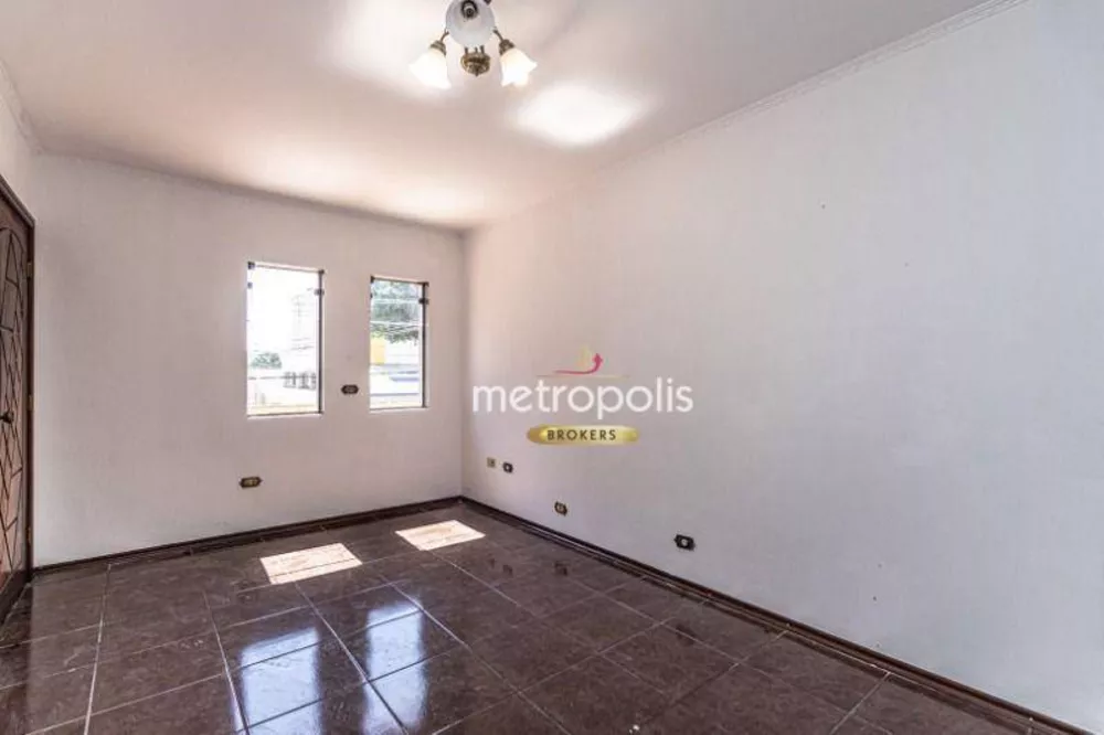 Sobrado à venda com 4 quartos, 311m² - Foto 1