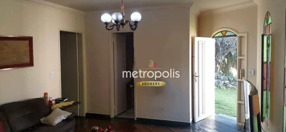 Casa, 4 quartos, 208 m² - Foto 1