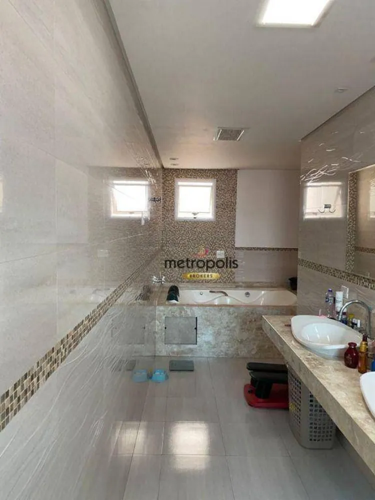 Sobrado, 3 quartos, 303 m² - Foto 7