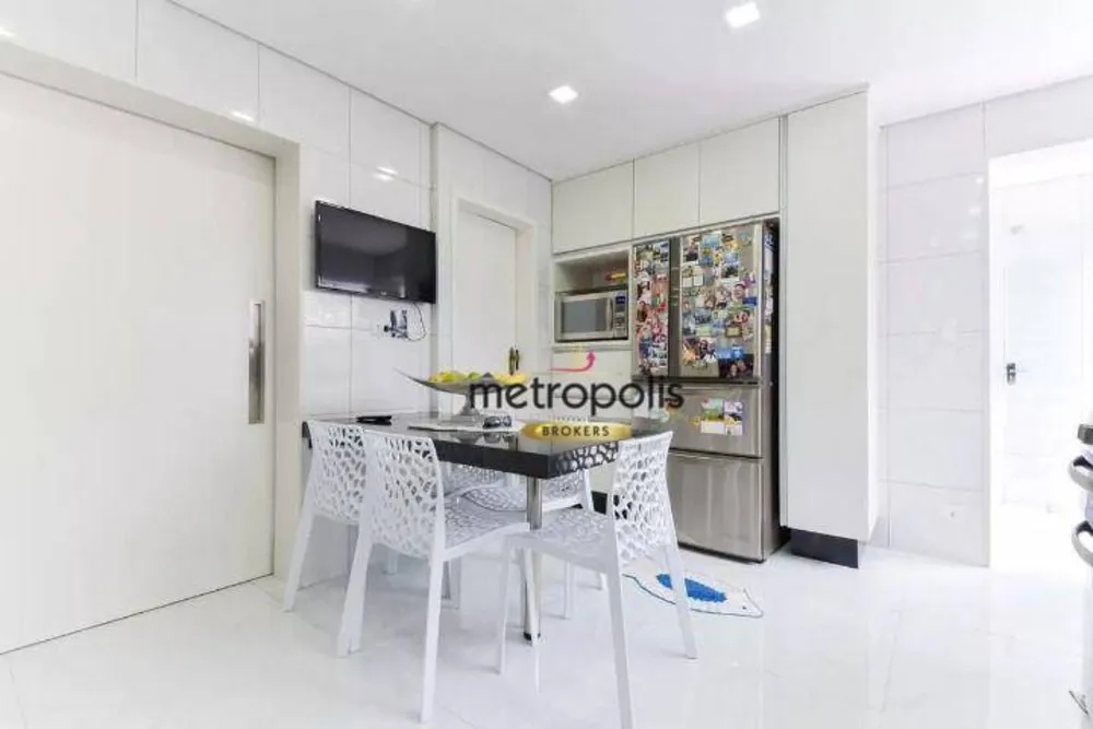 Sobrado, 3 quartos, 243 m² - Foto 6