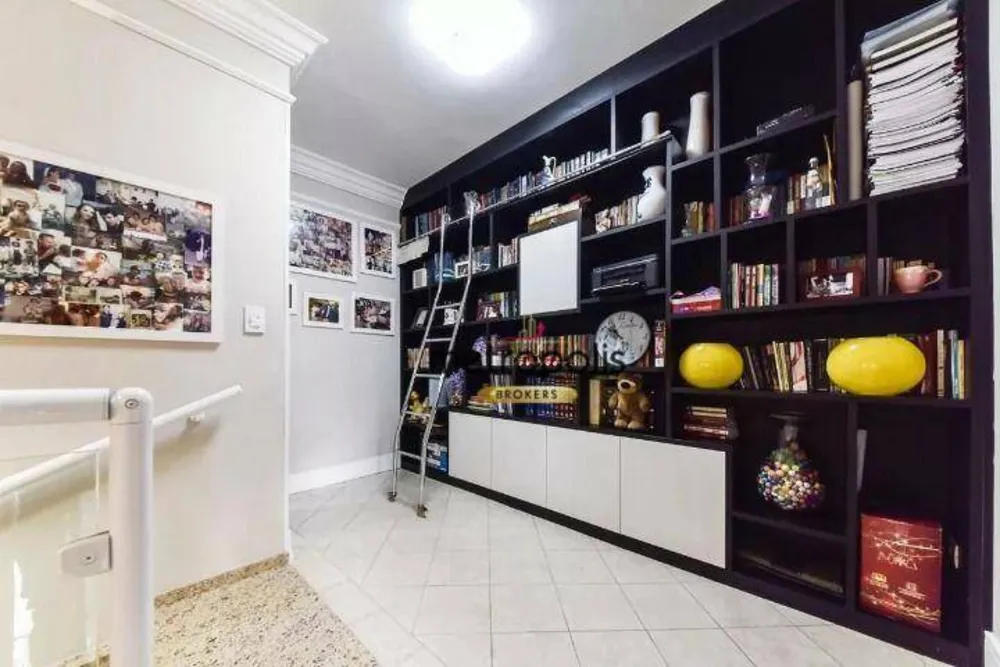 Sobrado, 3 quartos, 243 m² - Foto 8