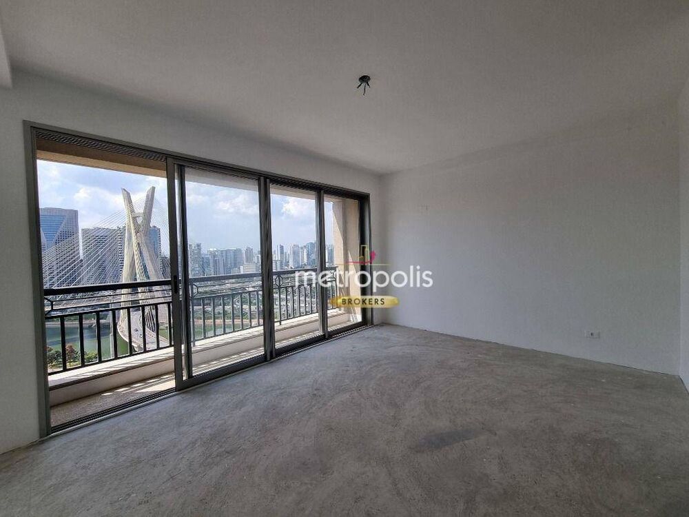 Apartamento à venda com 4 quartos, 233m² - Foto 5