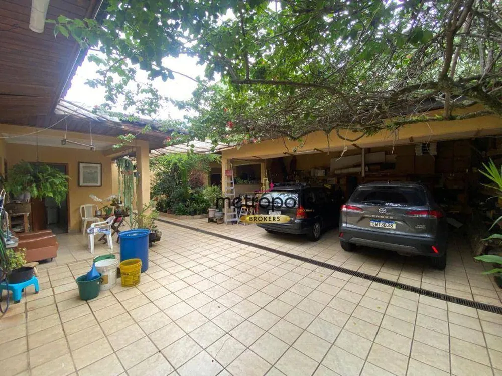 Sobrado, 5 quartos, 312 m² - Foto 1