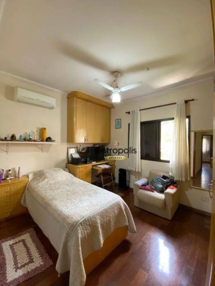 Sobrado, 5 quartos, 312 m² - Foto 2