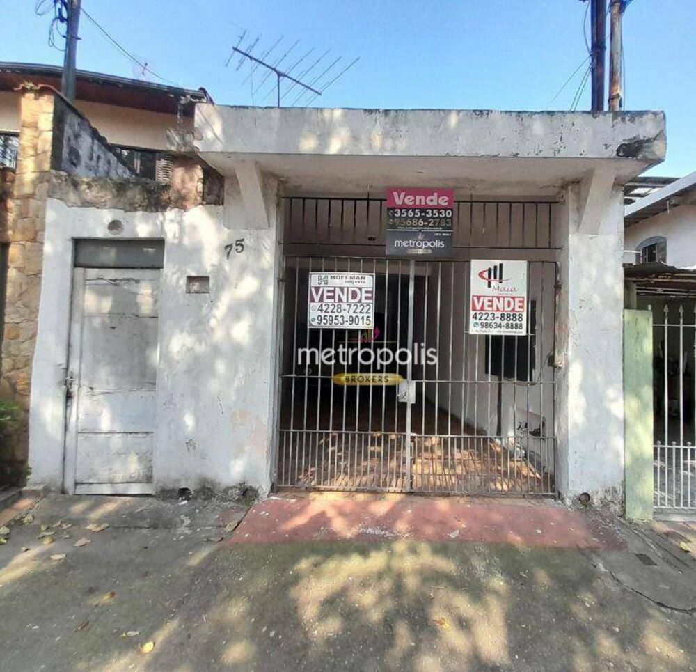 Casa à venda com 3 quartos, 289m² - Foto 1
