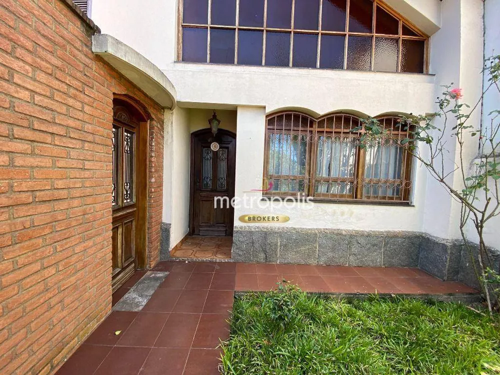 Sobrado à venda com 3 quartos, 336m² - Foto 1