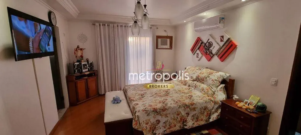 Sobrado, 3 quartos, 200 m² - Foto 1