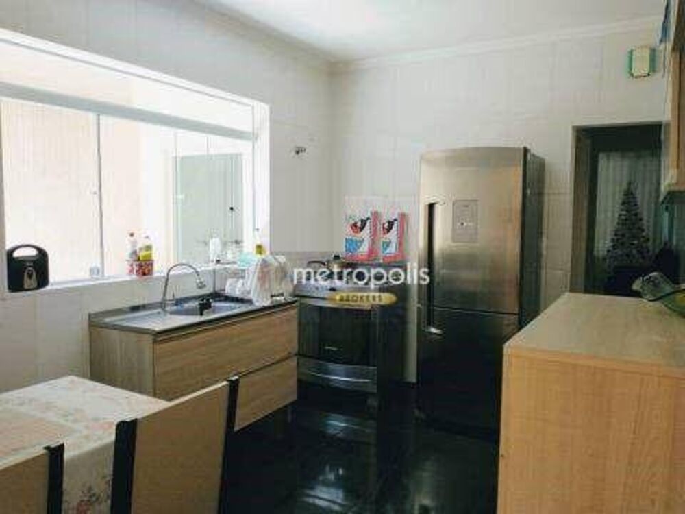Sobrado à venda com 3 quartos, 135m² - Foto 1