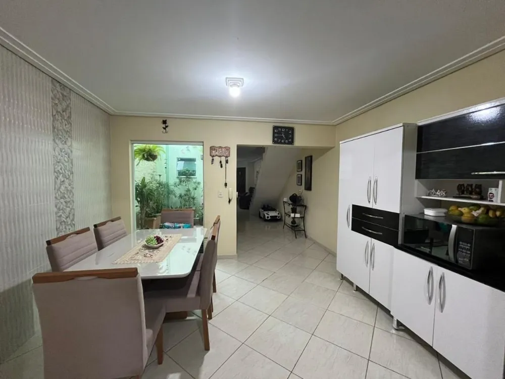 Sobrado, 3 quartos, 199 m² - Foto 5