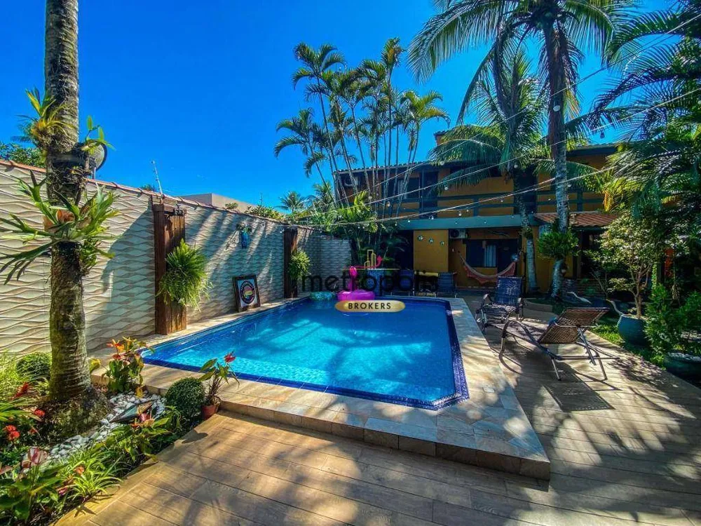 Pousada-Chalé, 9 quartos, 280 m² - Foto 1