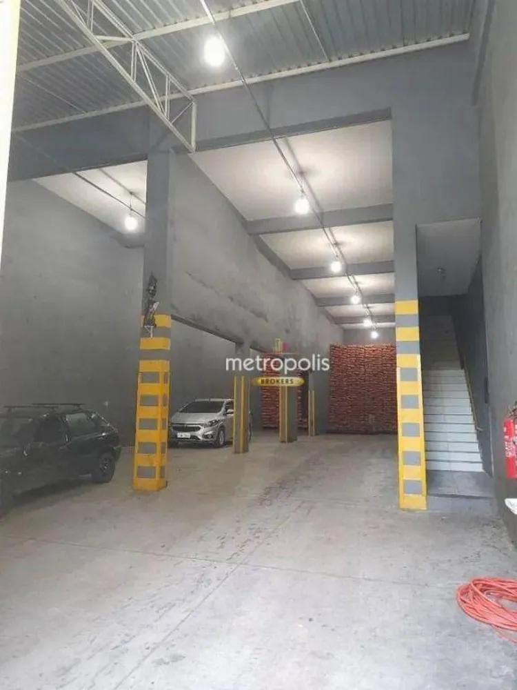 Depósito-Galpão, 566 m² - Foto 1