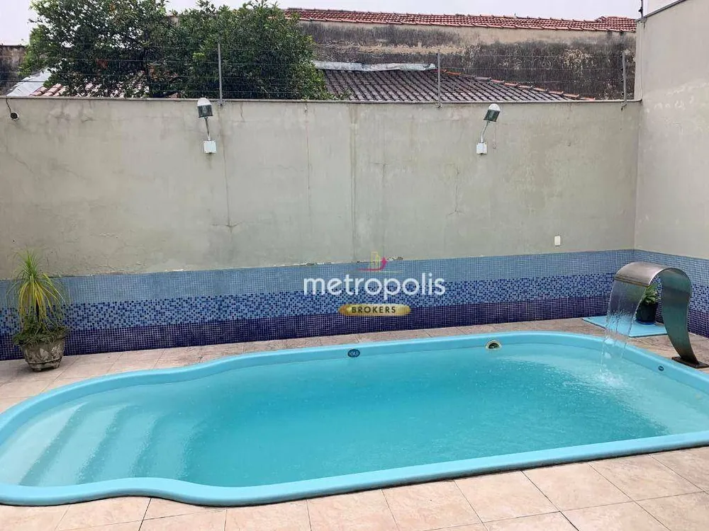 Sobrado, 3 quartos, 199 m² - Foto 2