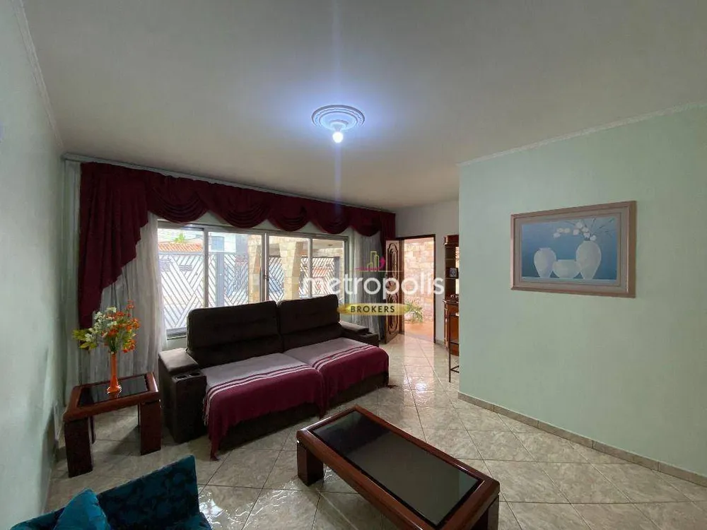 Casa, 3 quartos, 200 m² - Foto 1