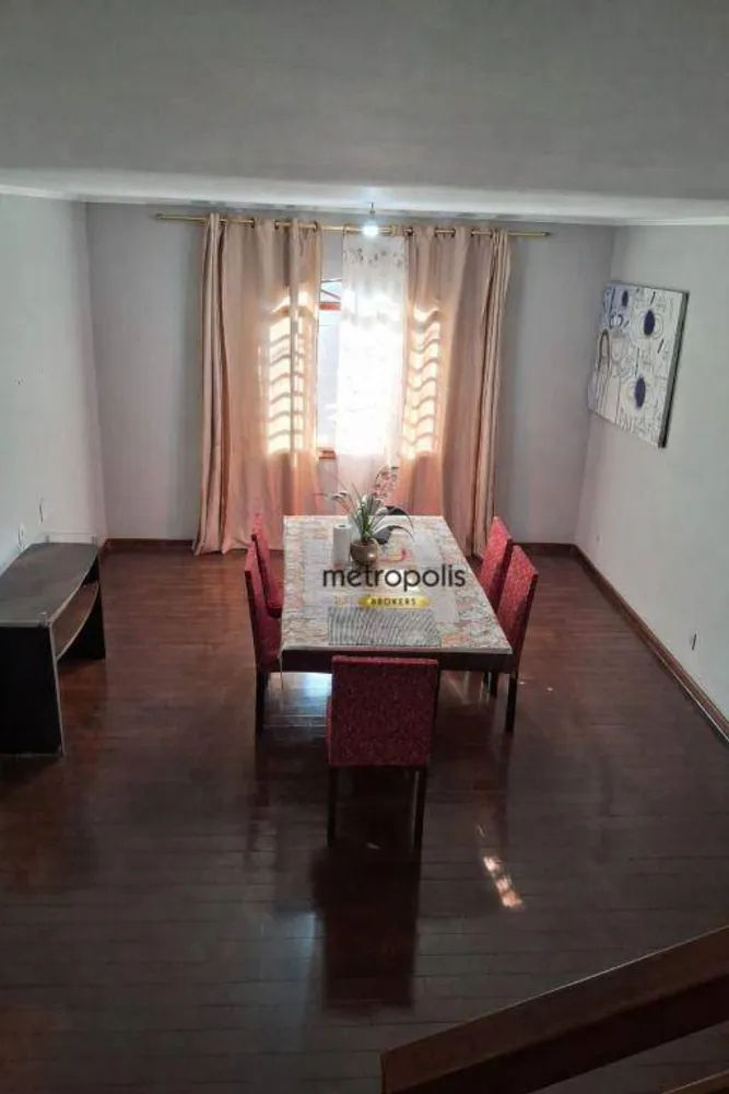Casa, 3 quartos, 258 m² - Foto 1
