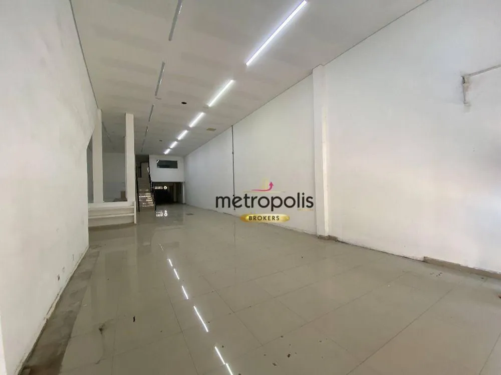 Loja-Salão, 690 m² - Foto 1