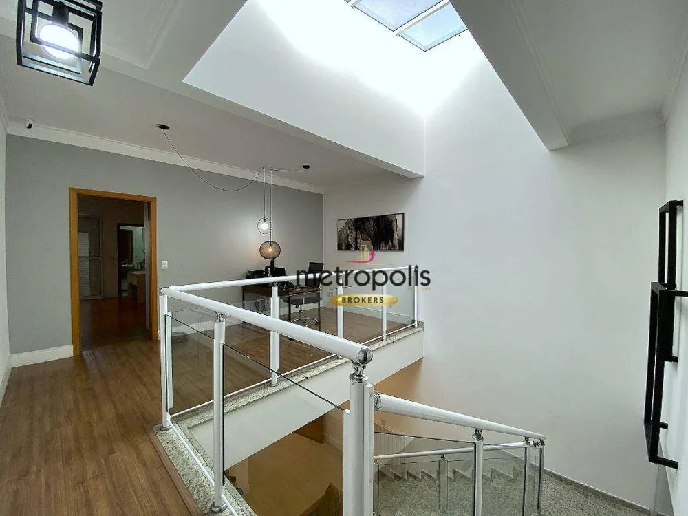 Sobrado, 3 quartos, 253 m² - Foto 4