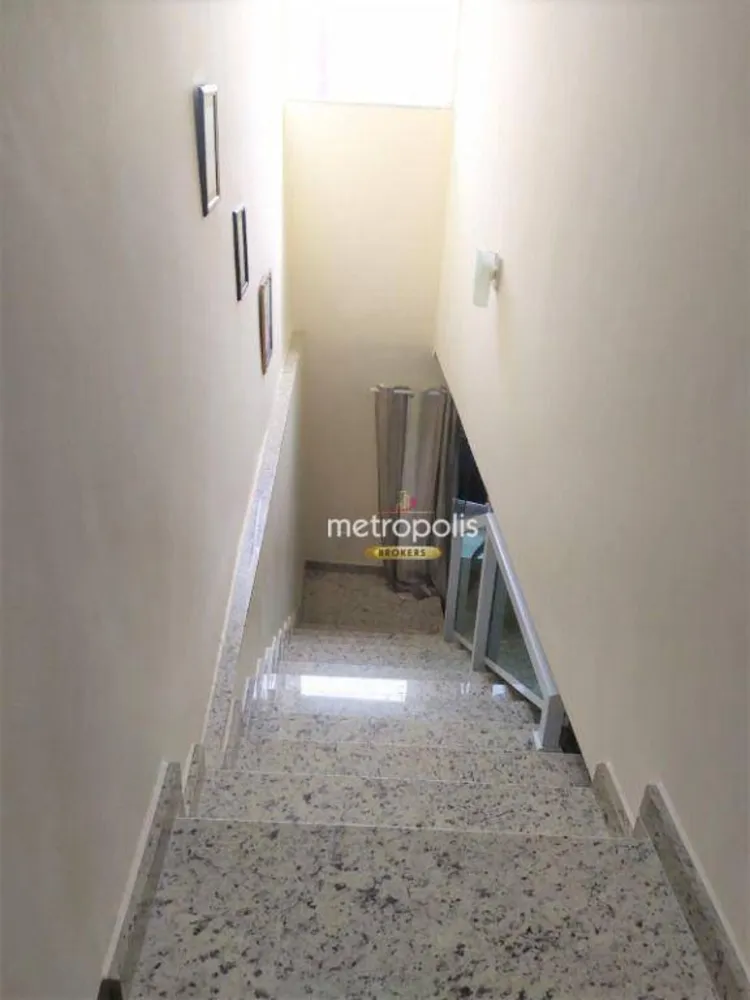 Sobrado, 3 quartos, 252 m² - Foto 1