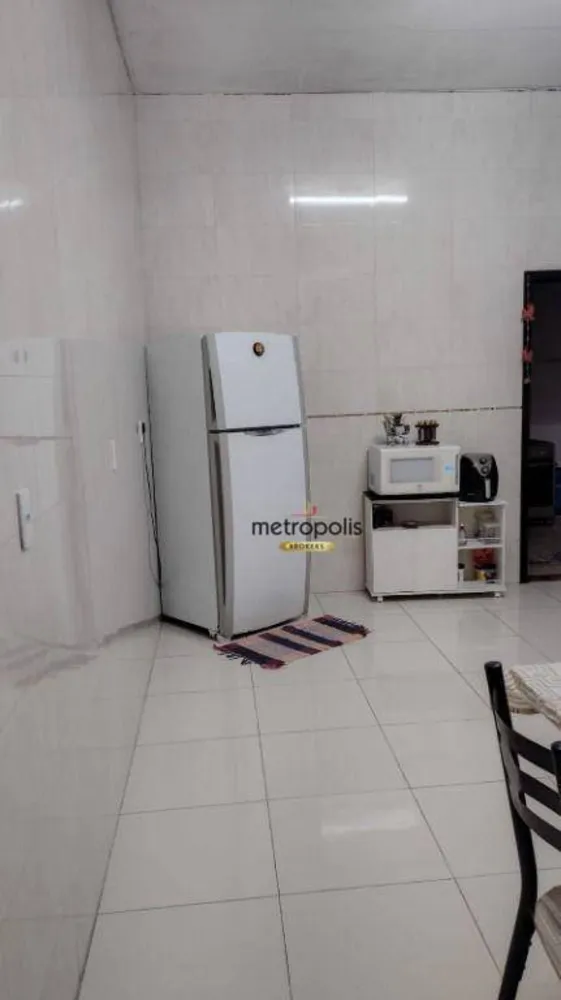 Casa, 3 quartos, 230 m² - Foto 3