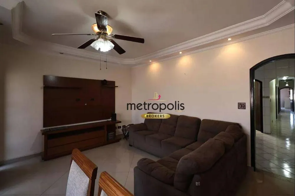 Sobrado, 3 quartos, 207 m² - Foto 1