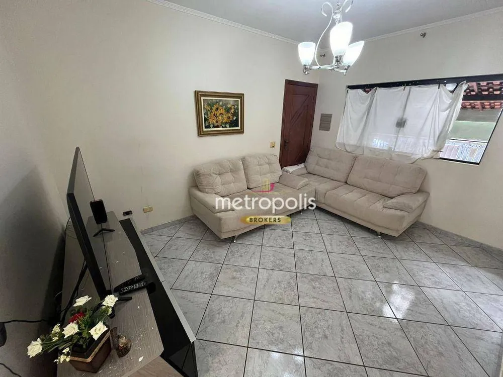 Casa, 5 quartos, 220 m² - Foto 1