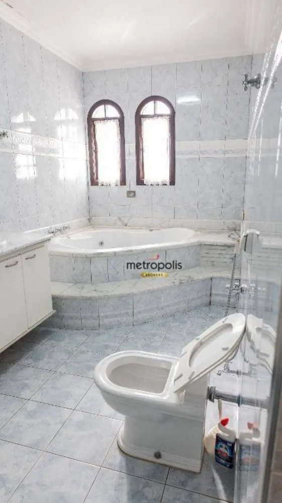 Sobrado, 4 quartos, 318 m² - Foto 1