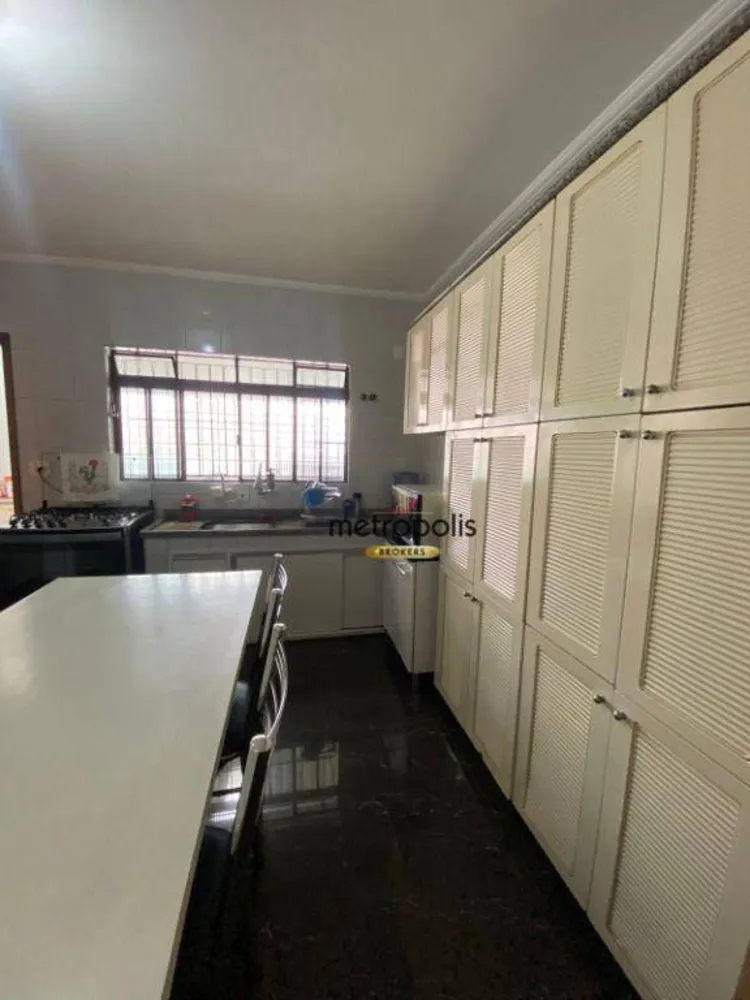 Casa, 3 quartos, 204 m² - Foto 2