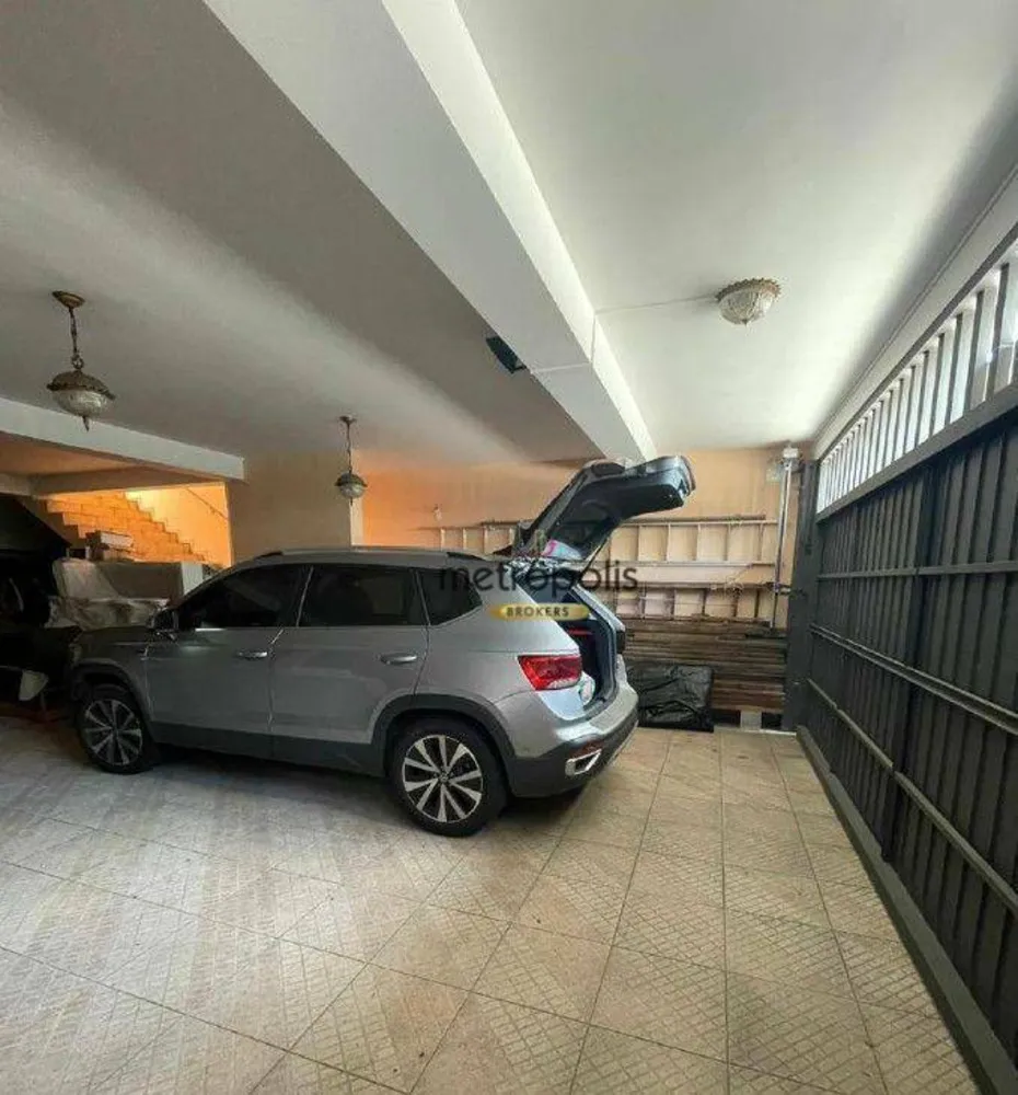 Sobrado, 3 quartos, 370 m² - Foto 1