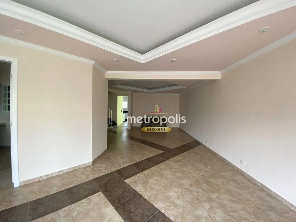 Sobrado, 3 quartos, 382 m² - Foto 2