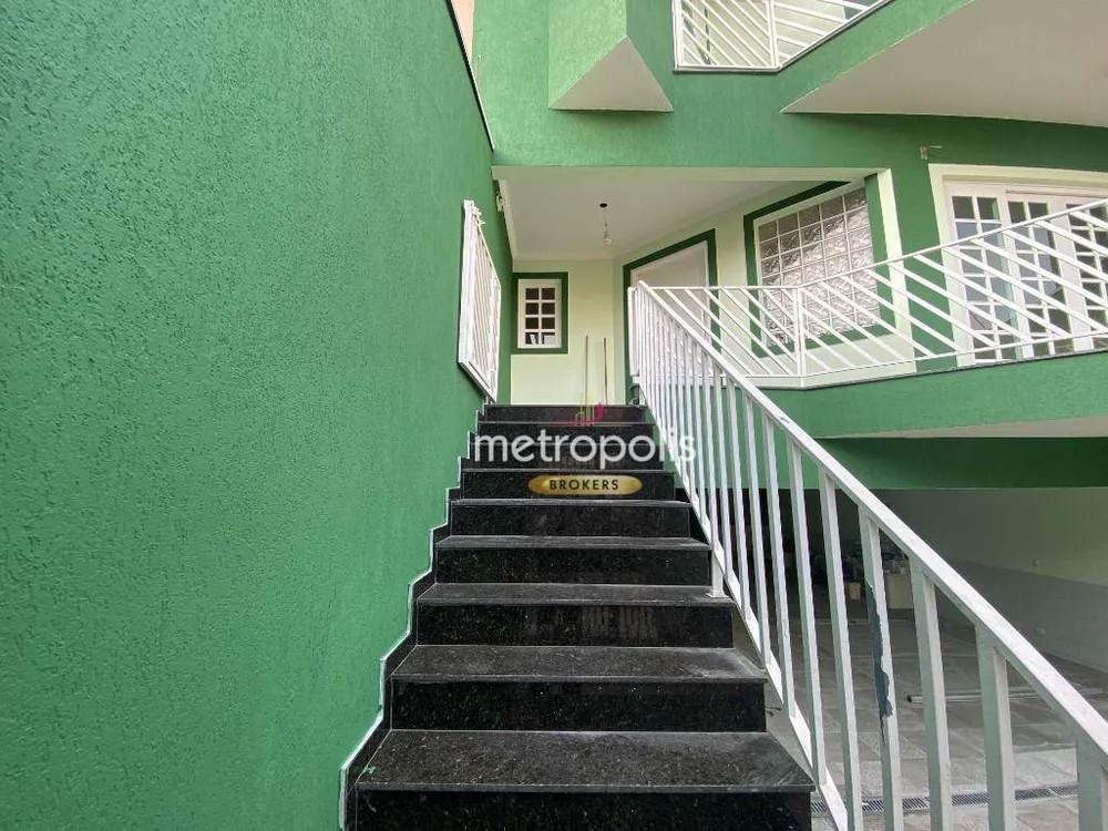 Sobrado, 3 quartos, 382 m² - Foto 2